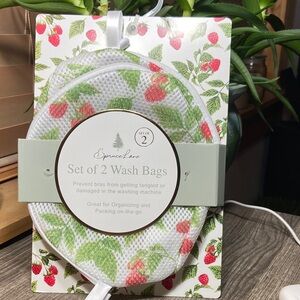 🫟5 for $25🫟 Spruce Lane Set of 2 Raspberry Print Bra Wash Bags